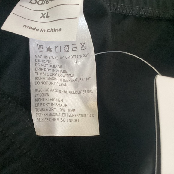 New BALEAF Women's Capris Lounge Pants for Women with Pockets Size XL - Picture 9 of 9